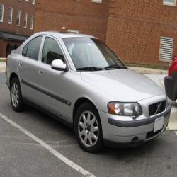 VOLVO TAMPON ÖN S60 / V70 2000->2004 9484017